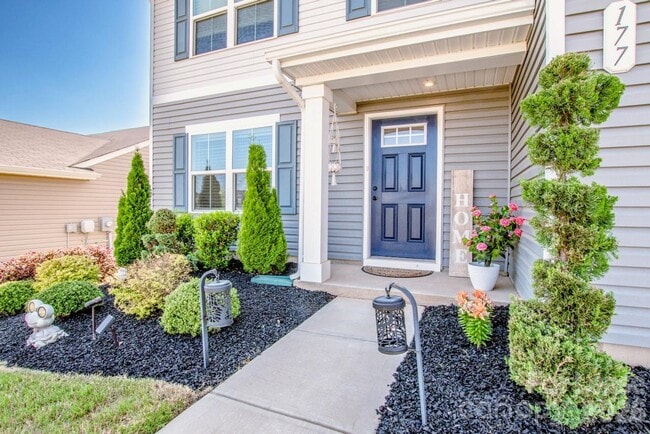 Building Photo - 177 Crownpiece St