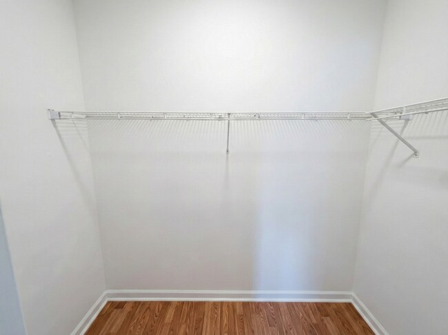 Building Photo - 455 S Piazza Ct