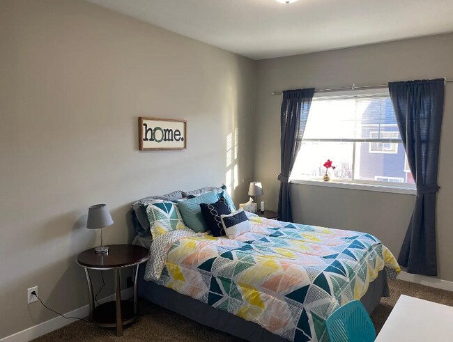 Building Photo - 3020 Bluestem Trl