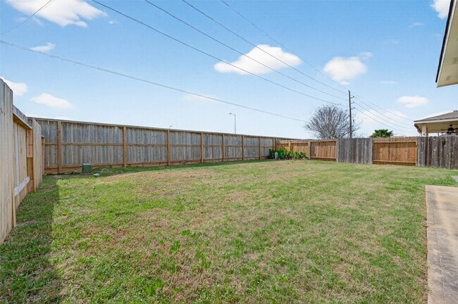 Building Photo - 2610 Argos Dr