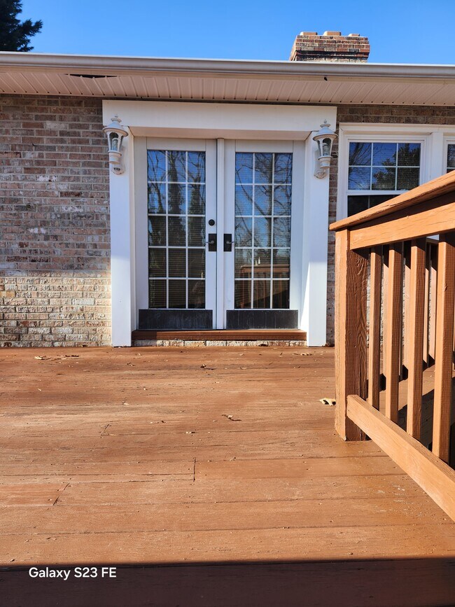 Building Photo - 8109 Concho Rd