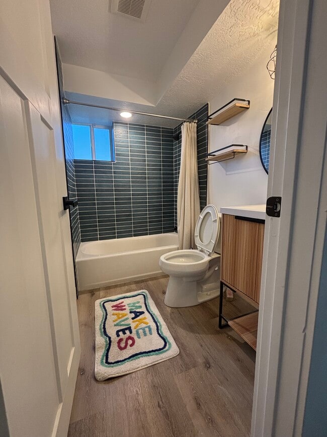 Building Photo - 4459 Butterfield St