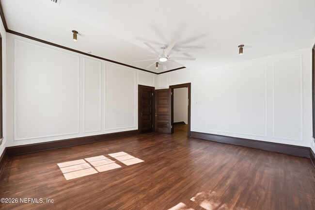 Building Photo - 2979 St Johns Ave