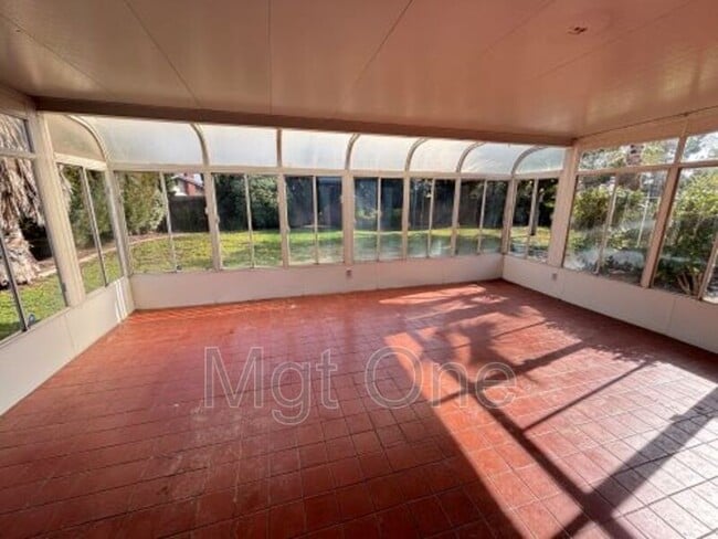 Building Photo - 14690 Agave St