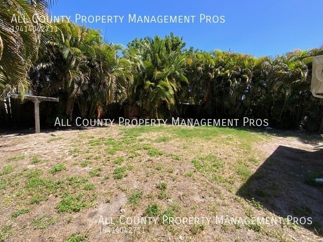 Building Photo - 2629 Grand Cayman St