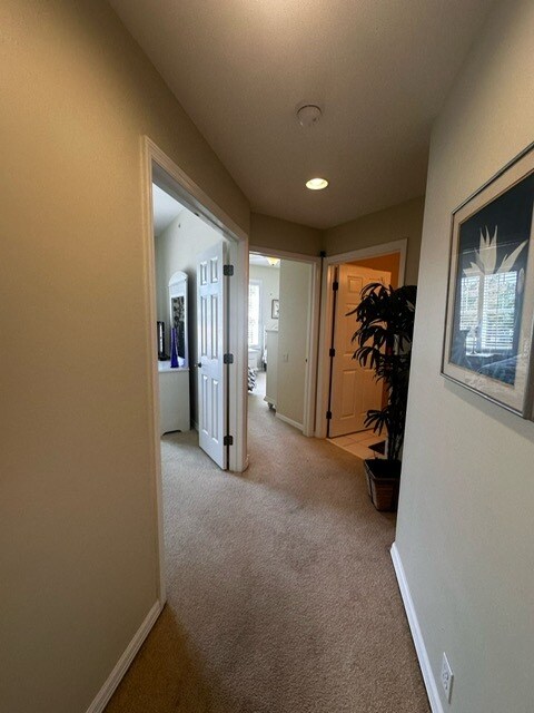 Building Photo - 16411 Millstone Cir
