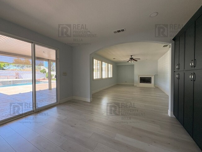 Building Photo - Murrieta Luxury Estate with Resort Pool, Designer Kitchen & Entertainer’s Backyard Retreat