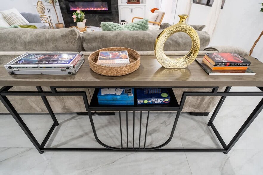 Building Photo - 14552 Skyline Truck Trail