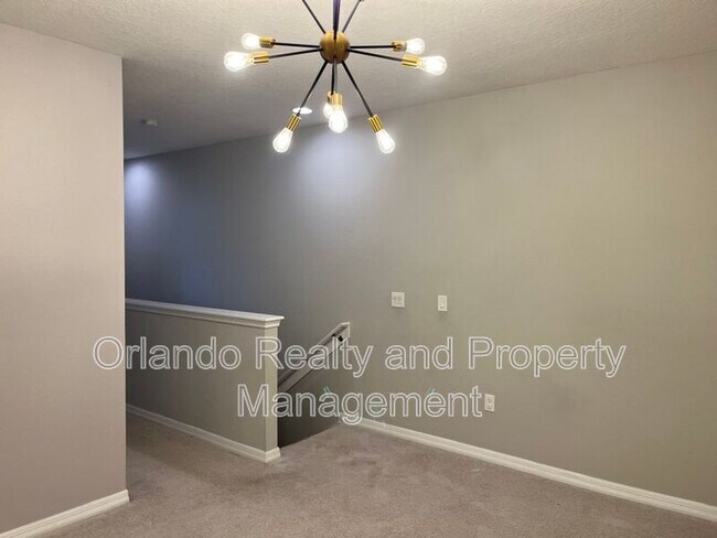 Building Photo - 11950 Sands Cv