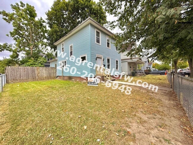 Primary Photo - 3 Bedroom House