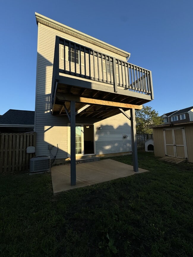 Building Photo - *Fully Furnished Option Available***Nestled in a highly desirable and safe neighborhood