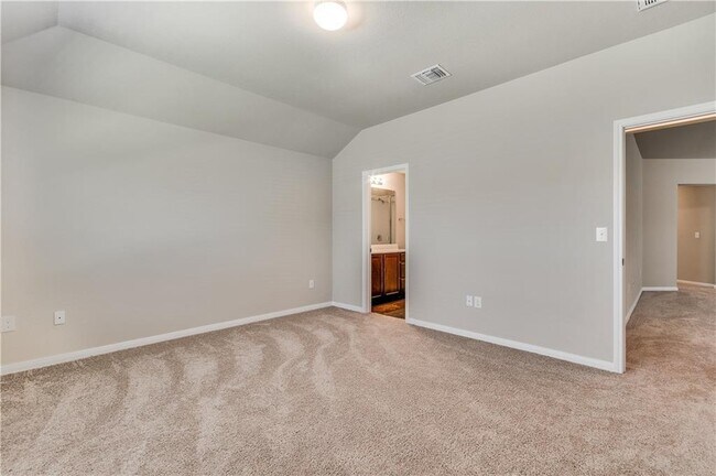 Building Photo - 185 Voss