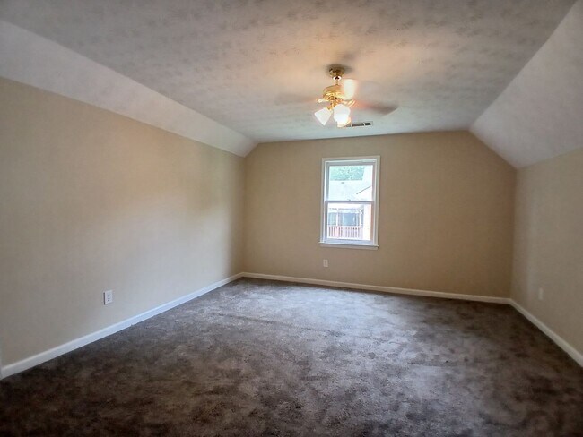 Building Photo - 4761 Habersham Way SE