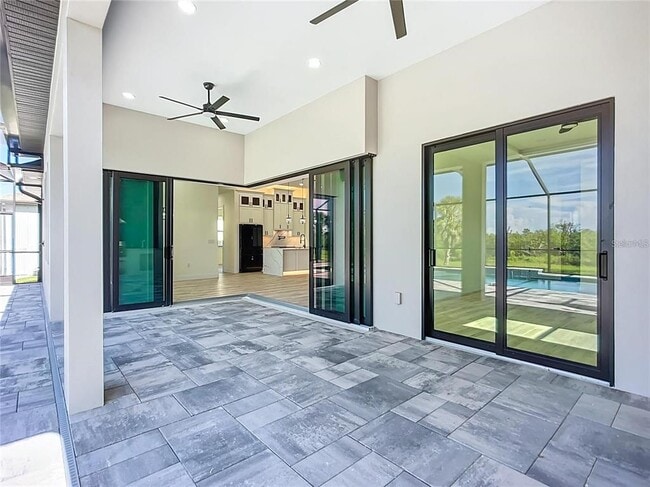 Building Photo - 1167 Boundary Blvd