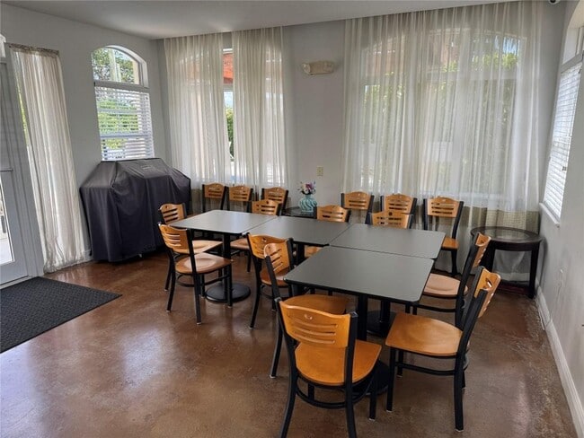 Building Photo - 2710 NE 184th Terrace