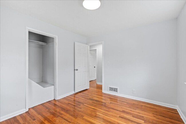 Building Photo - 3551 S 2200 W