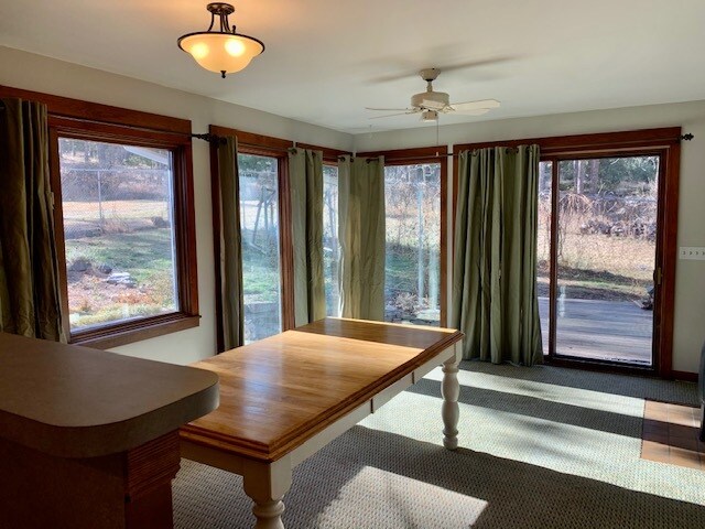 Building Photo - 213 N Berry Pine Rd