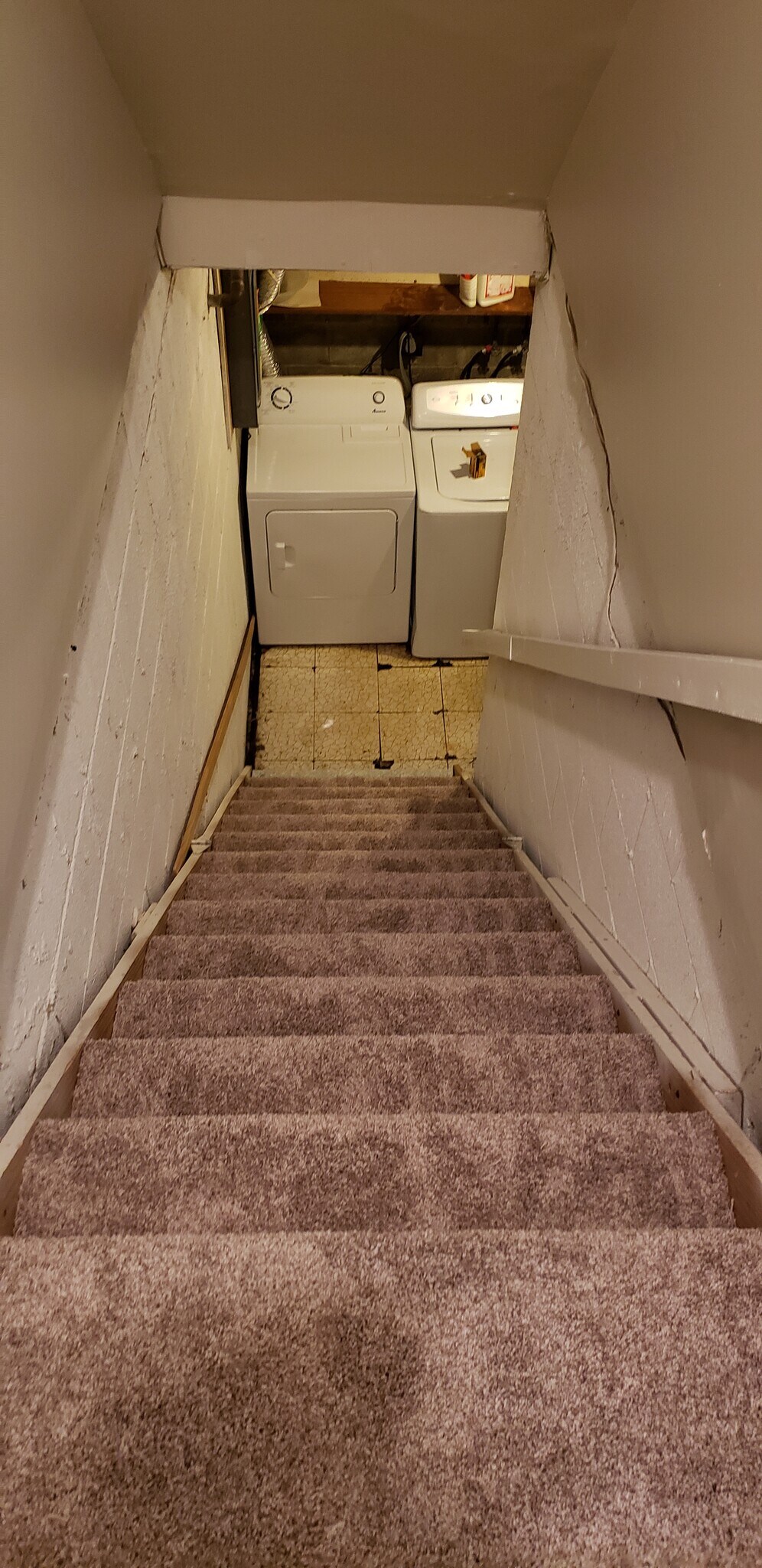 Building Photo - 9164 Broken Oak Pl