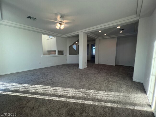 Building Photo - 5872 Aurora Gold Ave