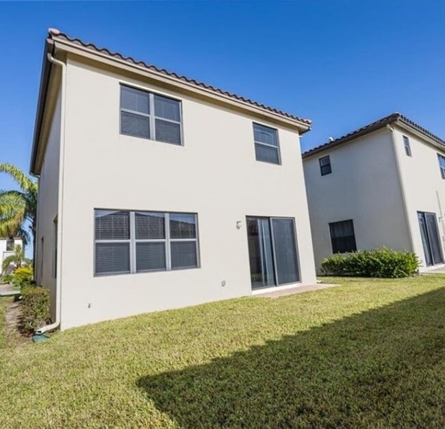 Building Photo - 5404 Cameron Dr