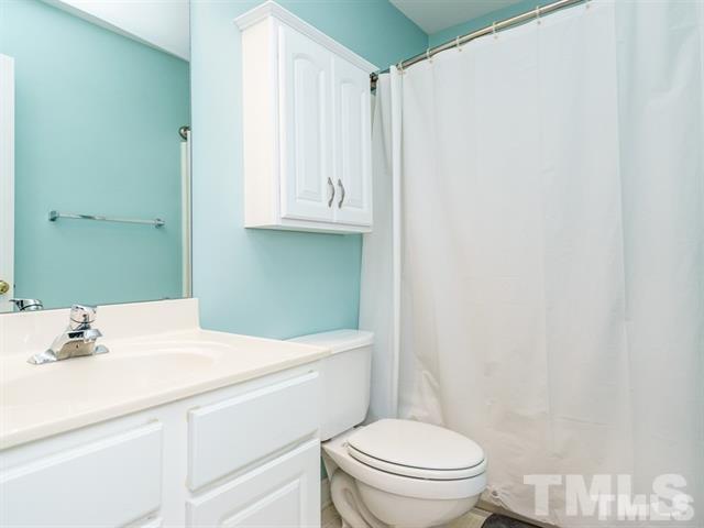 Building Photo - 2040 White Pond Ct