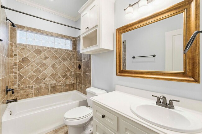 Building Photo - 1521 Prince St