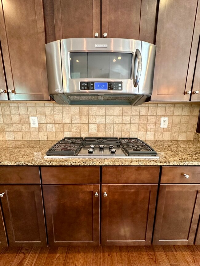 Building Photo - 20284 Center Brook Square