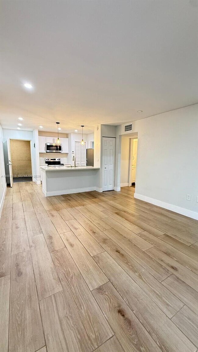 Building Photo - 17530 NW 68th Ave