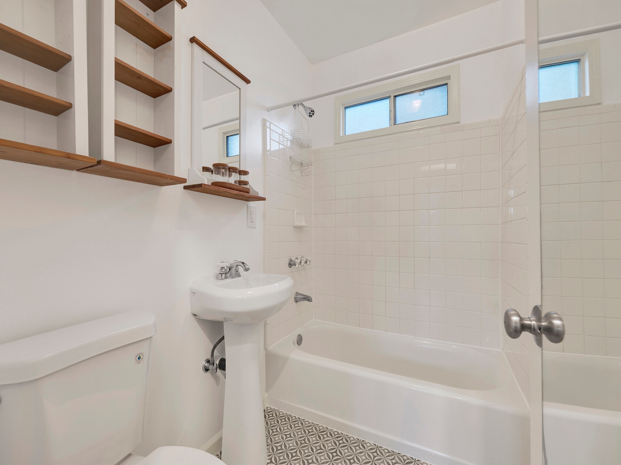 Building Photo - 2677 Rich St