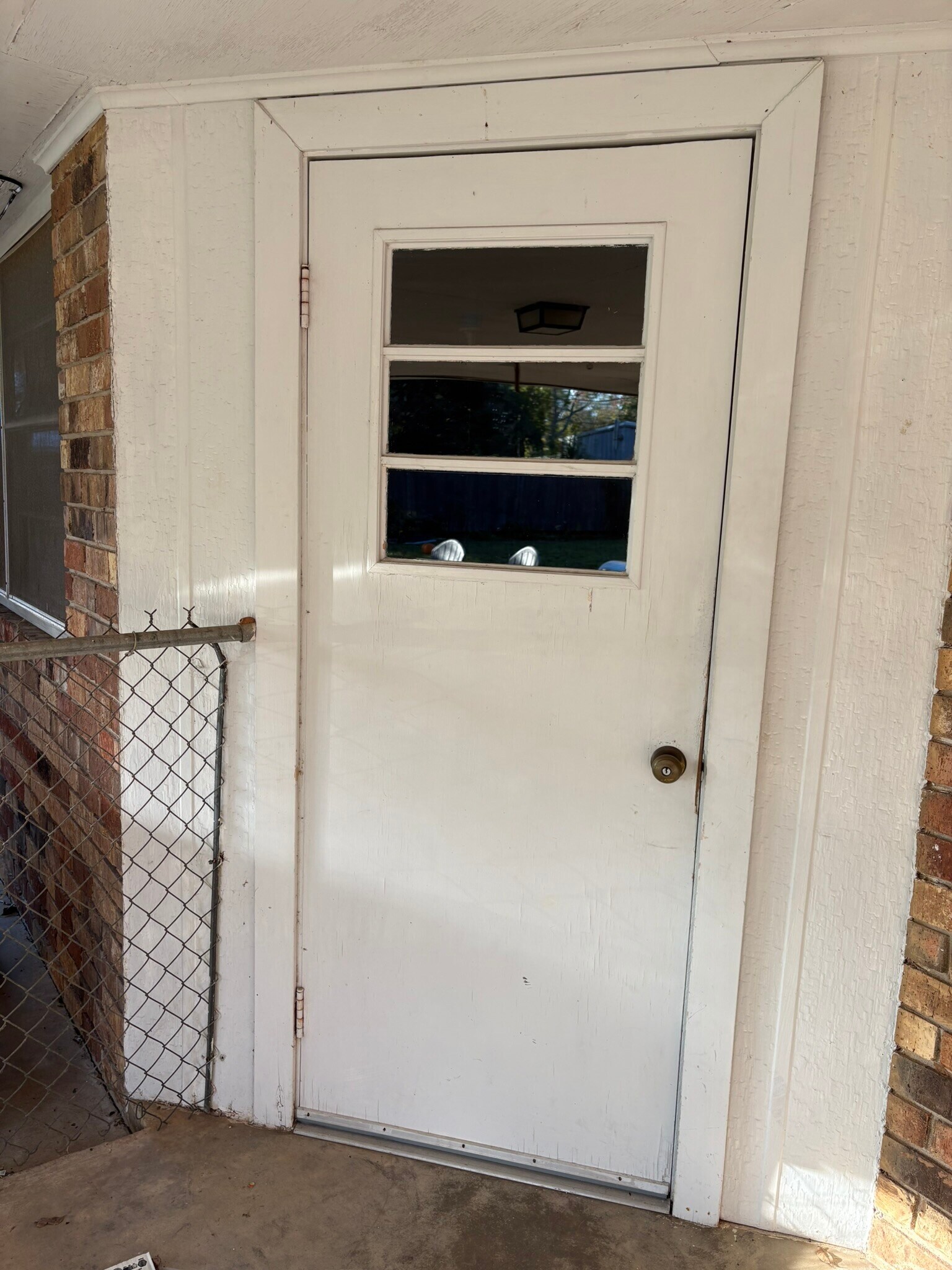 Building Photo - 233 Patricia Ave