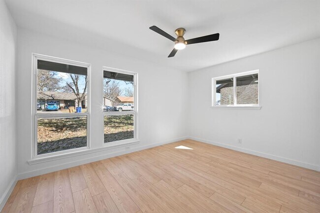 Building Photo - 1017 Cripple Creek Dr