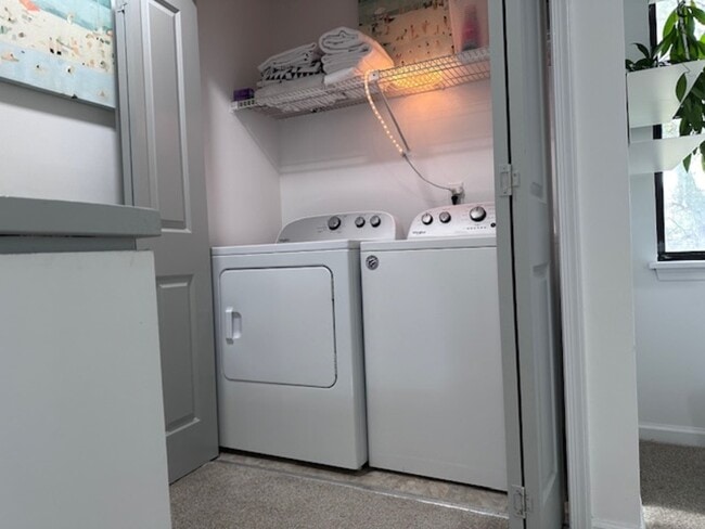 Building Photo - 1030 Marsh Ct Ln