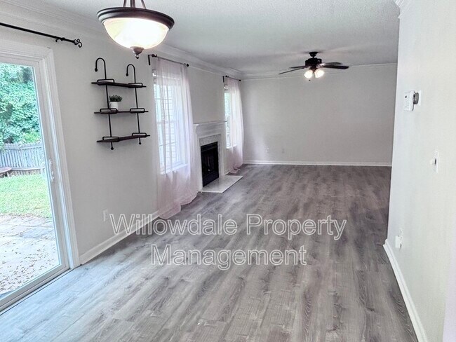 Building Photo - 108 Sturminster Dr
