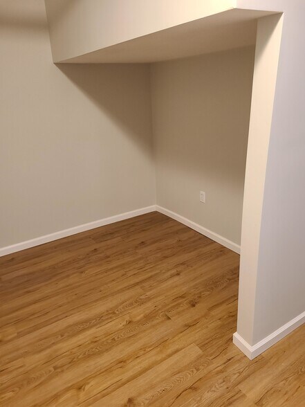 Building Photo - 12 Farrington Ave