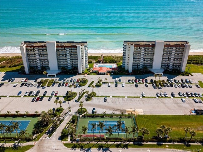 Building Photo - 9490 S Ocean Dr