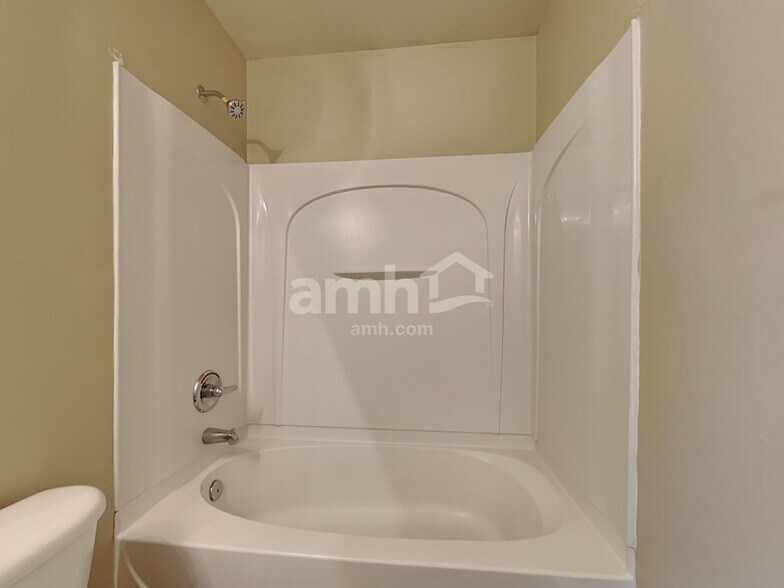 Building Photo - 4 Byswick Ct