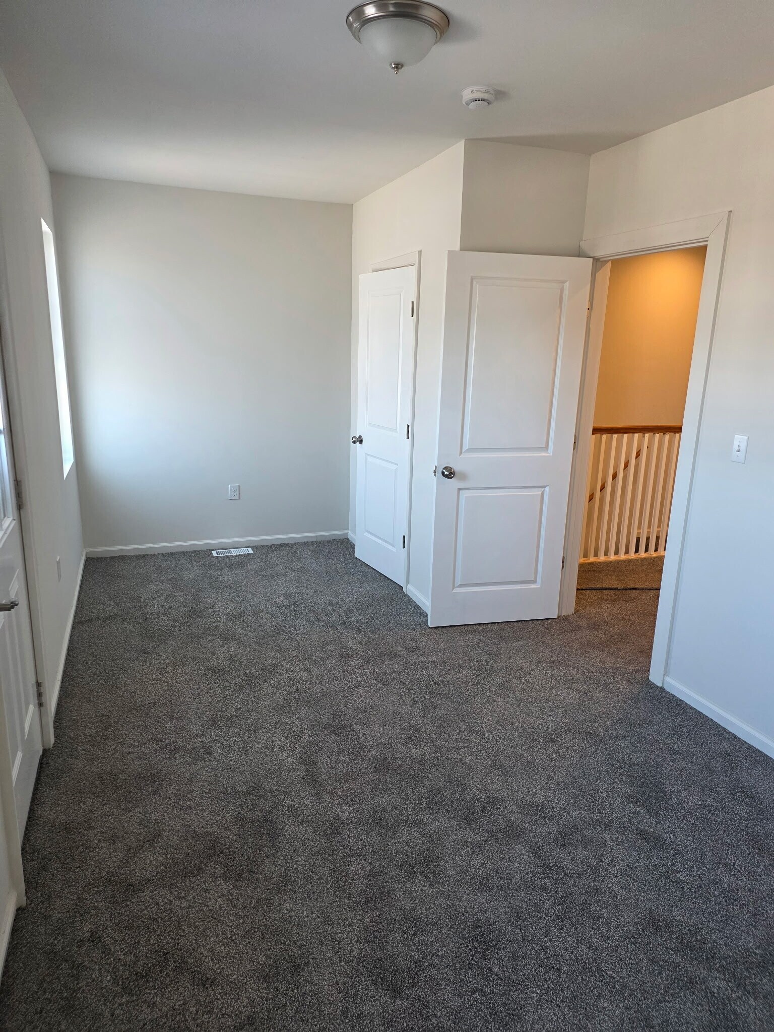 Building Photo - 2927 Oakley Ave