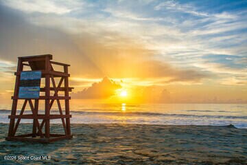 Building Photo - 1715 N Merrimac Dr