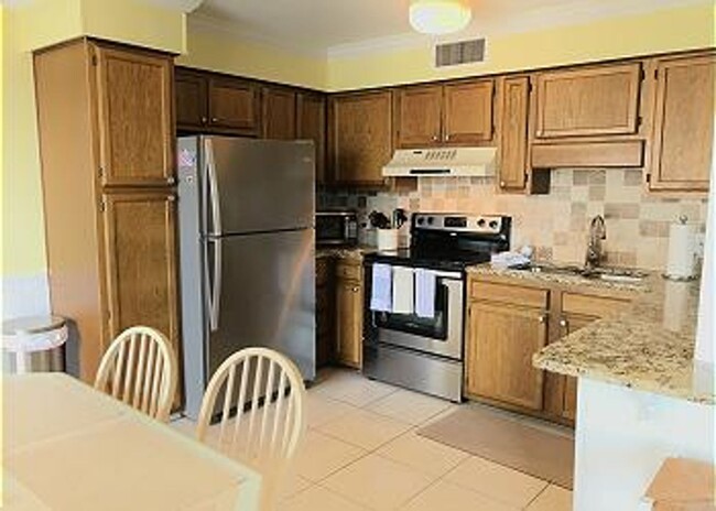 Building Photo - Winter Rental Available at the Myrtle Beac...