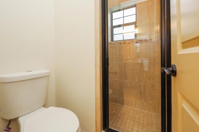 Building Photo - 8216 Casa Verde Rd