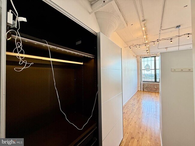 Building Photo - 314 N 12th St