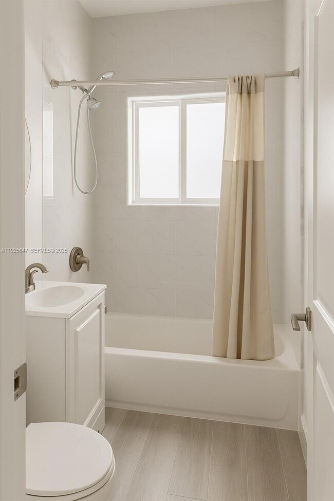 Building Photo - 9540 Martinique Dr