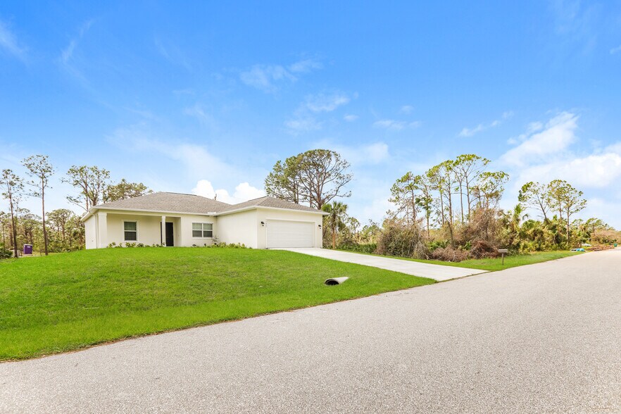 Building Photo - 17457 Waco Ave