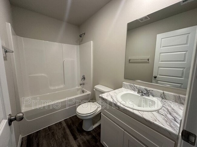 Building Photo - 27811 E 114th Pl S