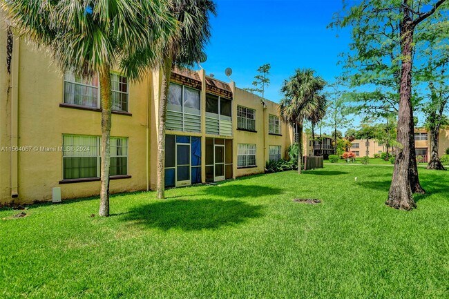 Building Photo - 4211 NW 19th St