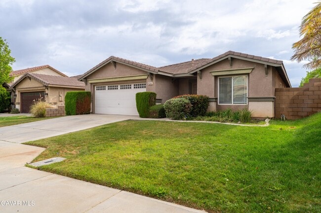 Building Photo - 42144 Madison Dr
