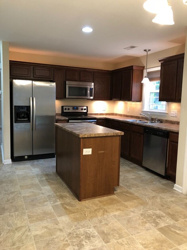 Building Photo - Super Sugarberry