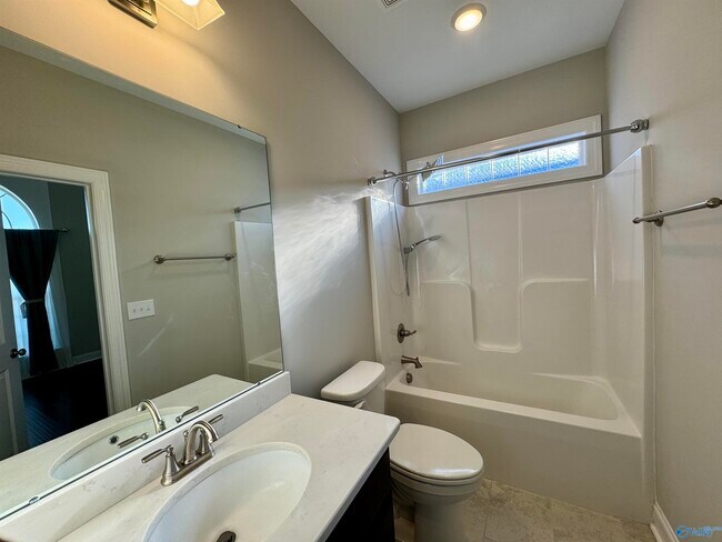 Building Photo - 4353 SE Willow Bend Ln