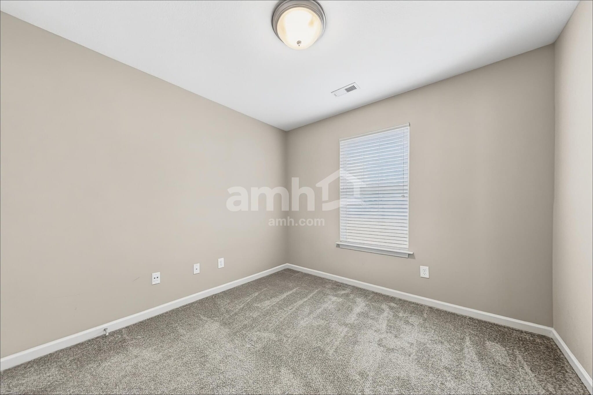 Building Photo - 6827 Harvest Grove Ln