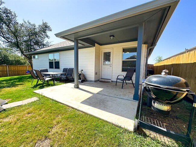 Building Photo - 125 Beech Creek Ln